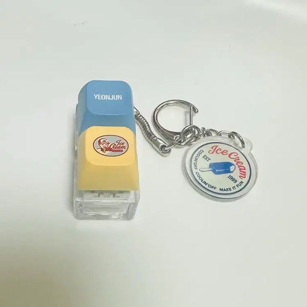 [BUNJANG] TXT Yeonjun GS Ice Cream Keycap Keychain / 연준 GS 아이스크림 키캡 키링