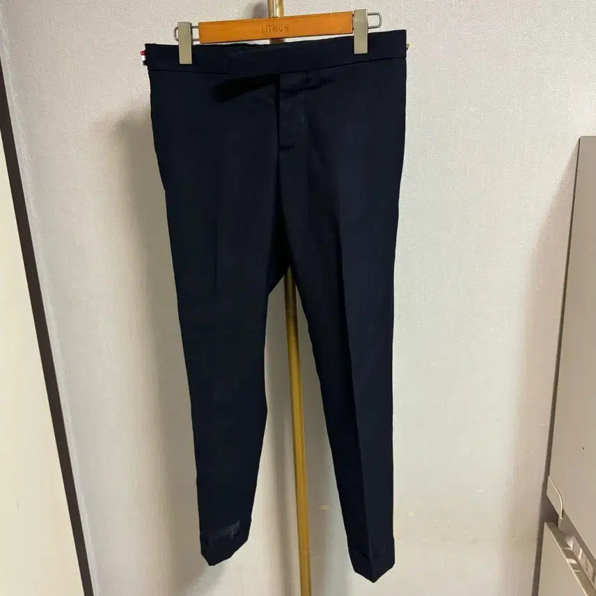 [BUNJANG] Thom Browne Gold Button Tailored Trousers - Size 1 / [정품/1사이즈] 톰브라운 금장 슬랙스 바지