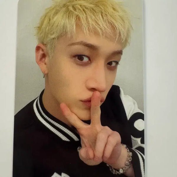 [BUNJANG] Stray Kids Bang Chan THIS&THAT Music Korea POB Photocard / 스트레이키즈 스키즈 THIS&THAT 디스앤댓 뮤직코리아 특전 방찬