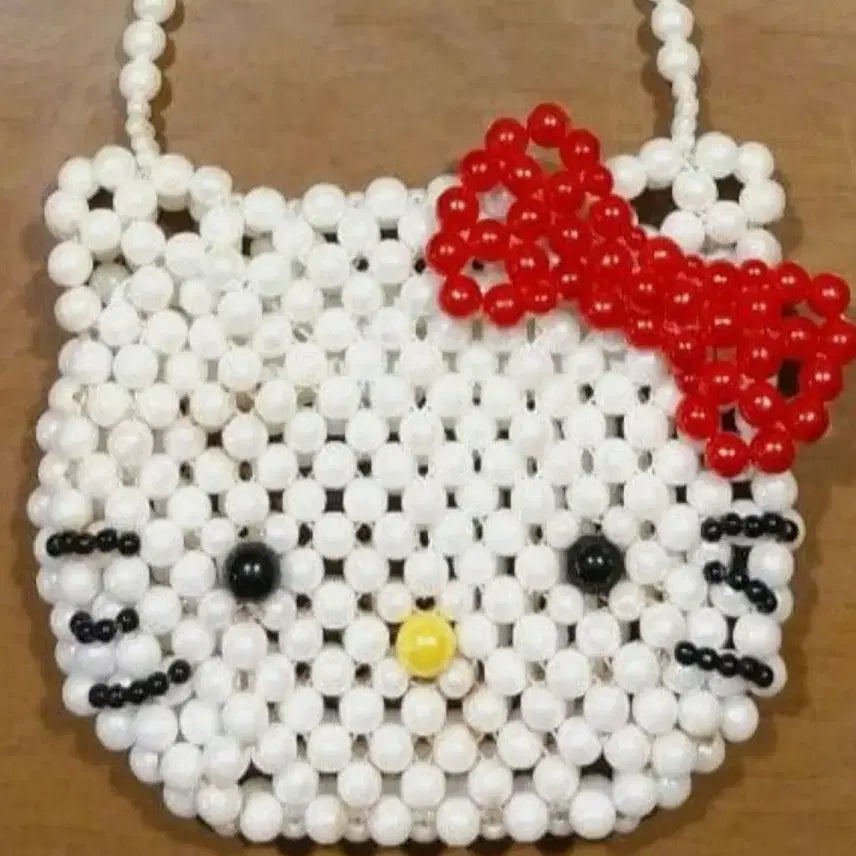 [BUNJANG] Sanrio Hello Kitty Classic Beaded Bag / 산리오 키티 비즈 가방 고전 비즈공예