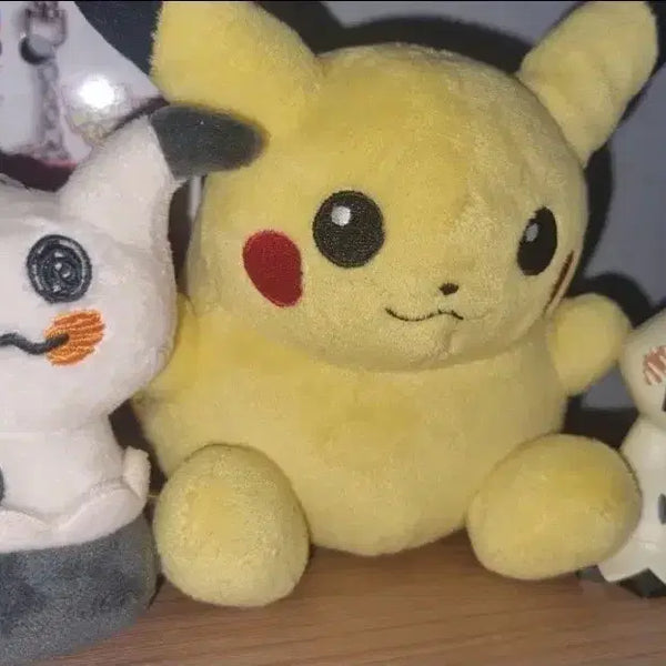 [BUNJANG] Classic Pikachu Mimikyu Moncolle Figure Charm Bundle Set / 고전 피카츄 인형 따라큐 몬콜레 피규어 인형키링 일괄