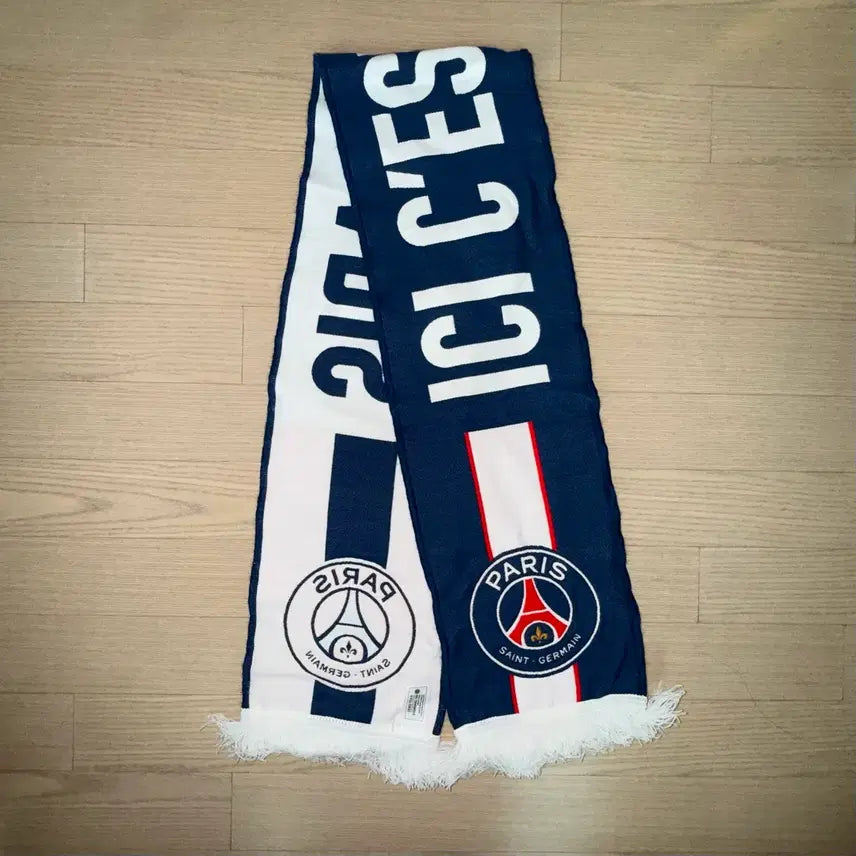 [BUNJANG] Paris Saint-Germain Scarf / 파리 생제르망 스카프