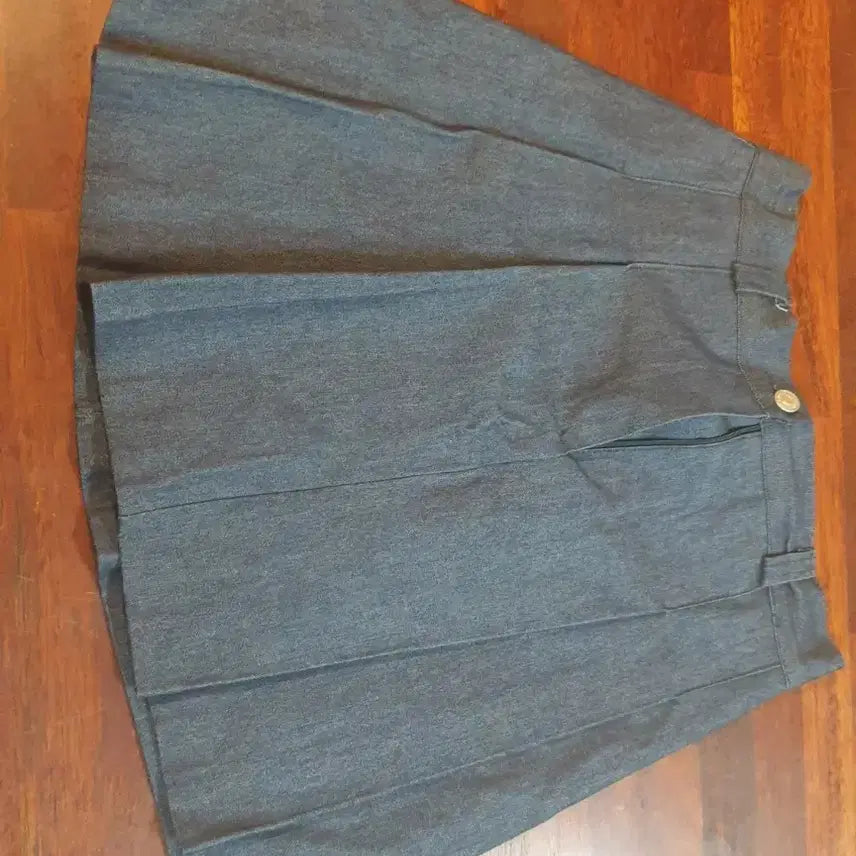 [BUNJANG] 8 Concept Pleated Mini Skirt / 8 Concept 플리츠 스커트