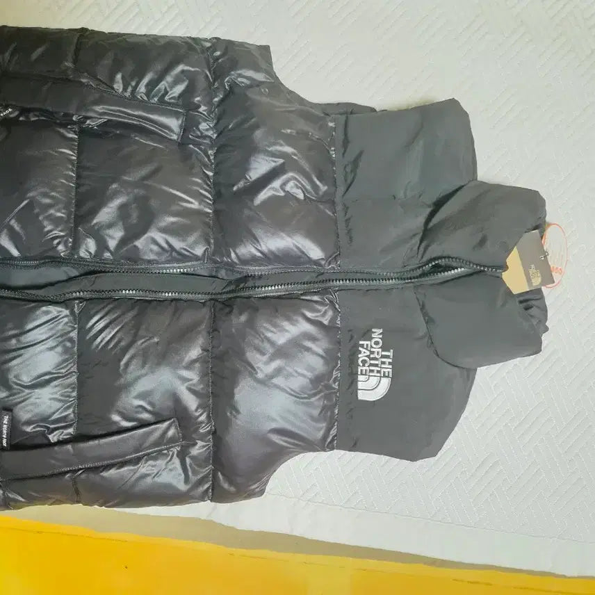 [BUNJANG] The North Face Padded Vest Black / 노스페이스 패딩조끼