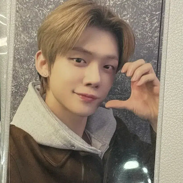 [BUNJANG] TXT Yeonjun MOA ZONE Photocard / 투바투 연준 모아존 포카