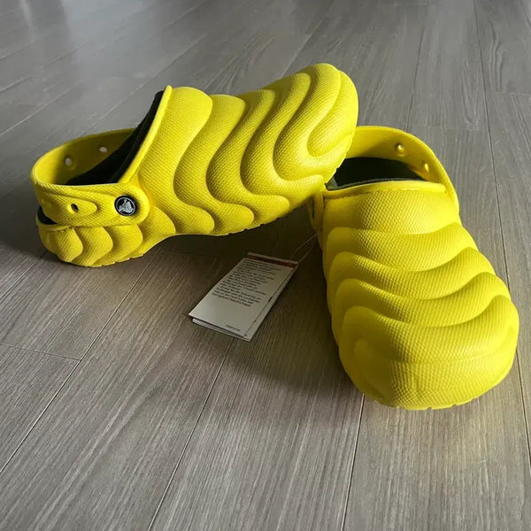 [BUNJANG] Crocs Puff Clog Yellow Size 260 New / 크록스 퍼프 클로그 260 새제품