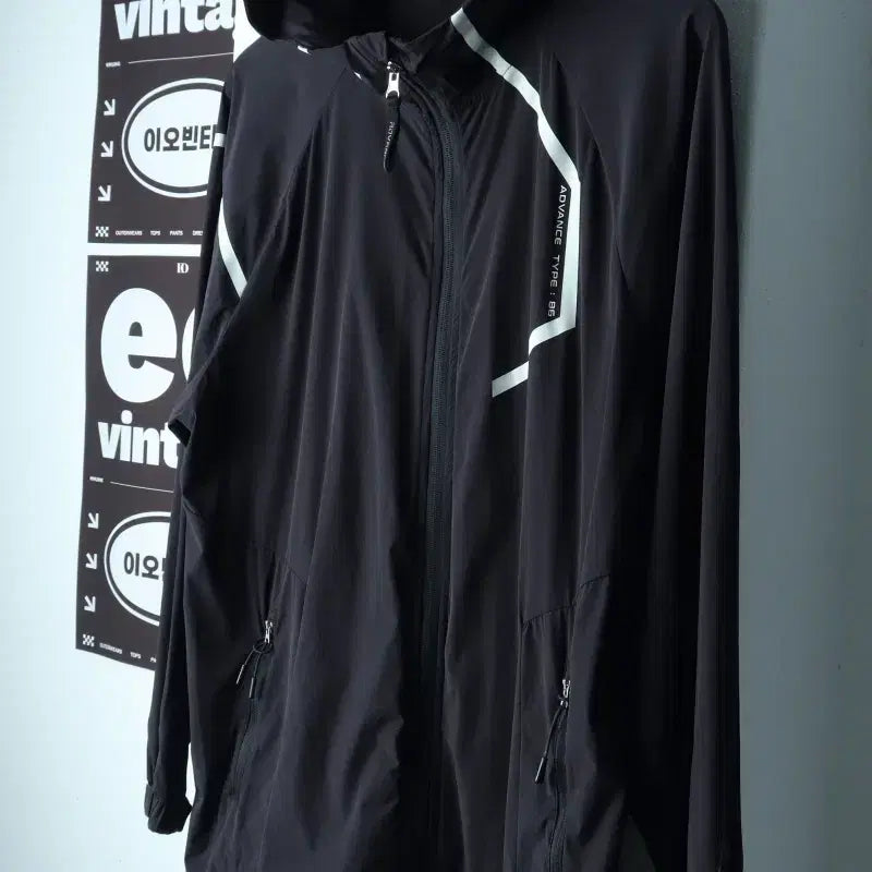 [BUNJANG] Airwalk Functional Lightweight Zip-Up Windbreaker Jacket Black H38347 / (L) 에어워크 집업 바람막이 점퍼자켓 기능성 경량 블랙-H38347