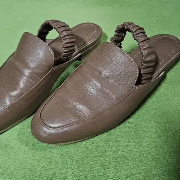 [BUNJANG] KUHO Leather Slides Sandals 245 / 구호 레더 슬리퍼 샌들 245