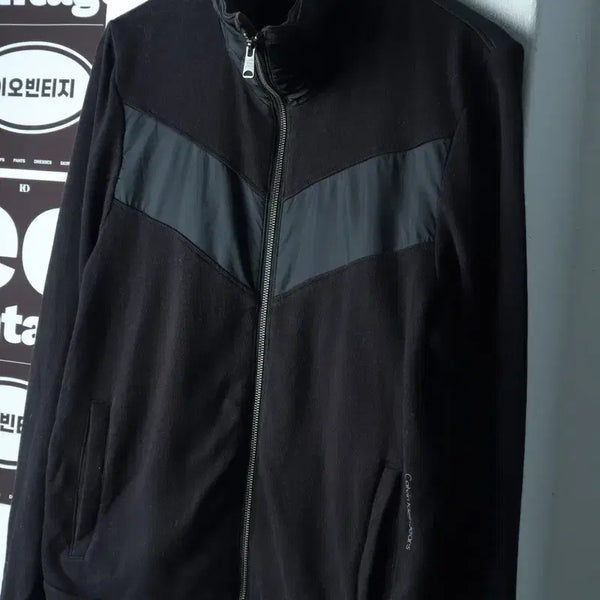 [BUNJANG] Calvin Klein Zip-Up Windbreaker Techwear Jacket / (L-XL) 캘빈클라인 집업 바람막이 점퍼자켓 테크웨어-H38351