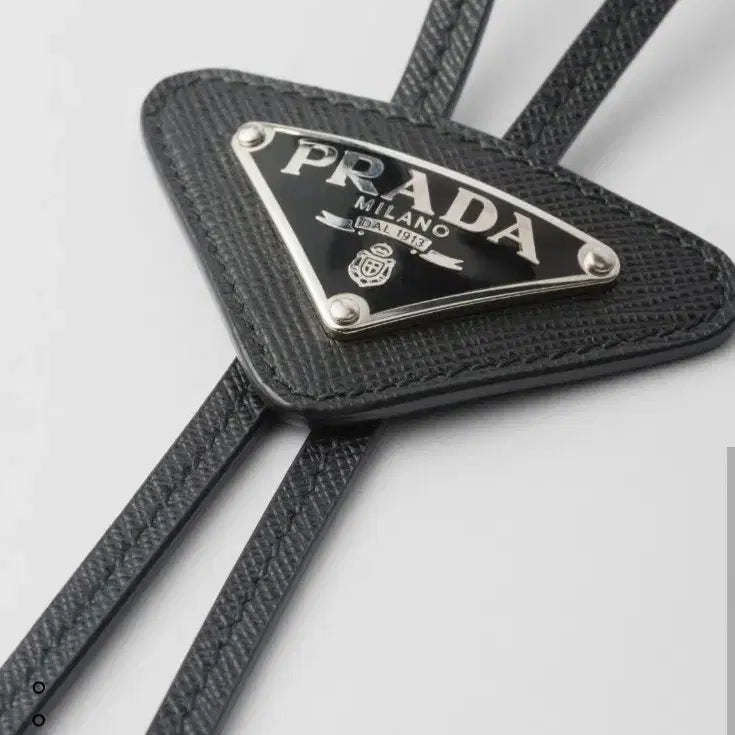 [BUNJANG] Prada Saffiano Leather Bolotie / 프라다 사피아노 가죽 볼로타이 (최상품)