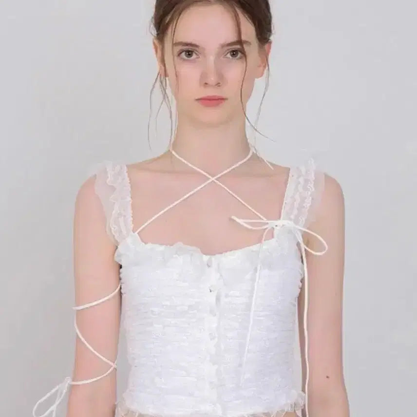 [BUNJANG] Angel Lace String Shirring Top / 드라이로즈 엔젤 레이스 스트링 셔링 탑