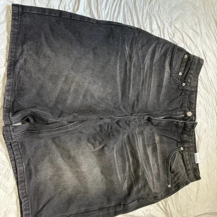 [BUNJANG] Anonercode Black Denim Bermuda Pants L / 어널러코드 흑청 버뮤다 데님 팬츠 L