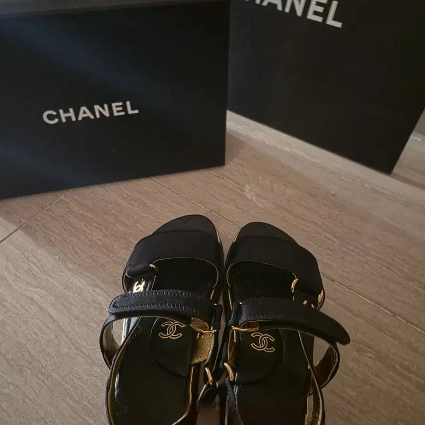 [BUNJANG] Chanel Silk Velcro Sandals / 샤넬 샌들 샌달 밸크로 벨크로 블랙 235 (36.5) 사이즈