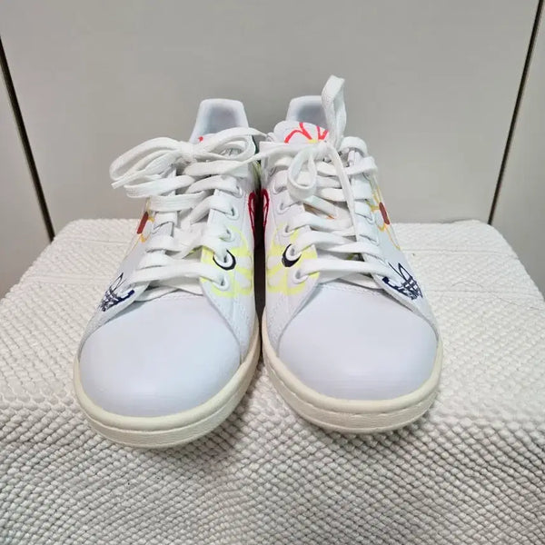 [BUNJANG] Adidas Stan Smith Flower Pattern Sneakers (235mm) / 아디다스 스탠스미스 플라워 패턴.235.새상품