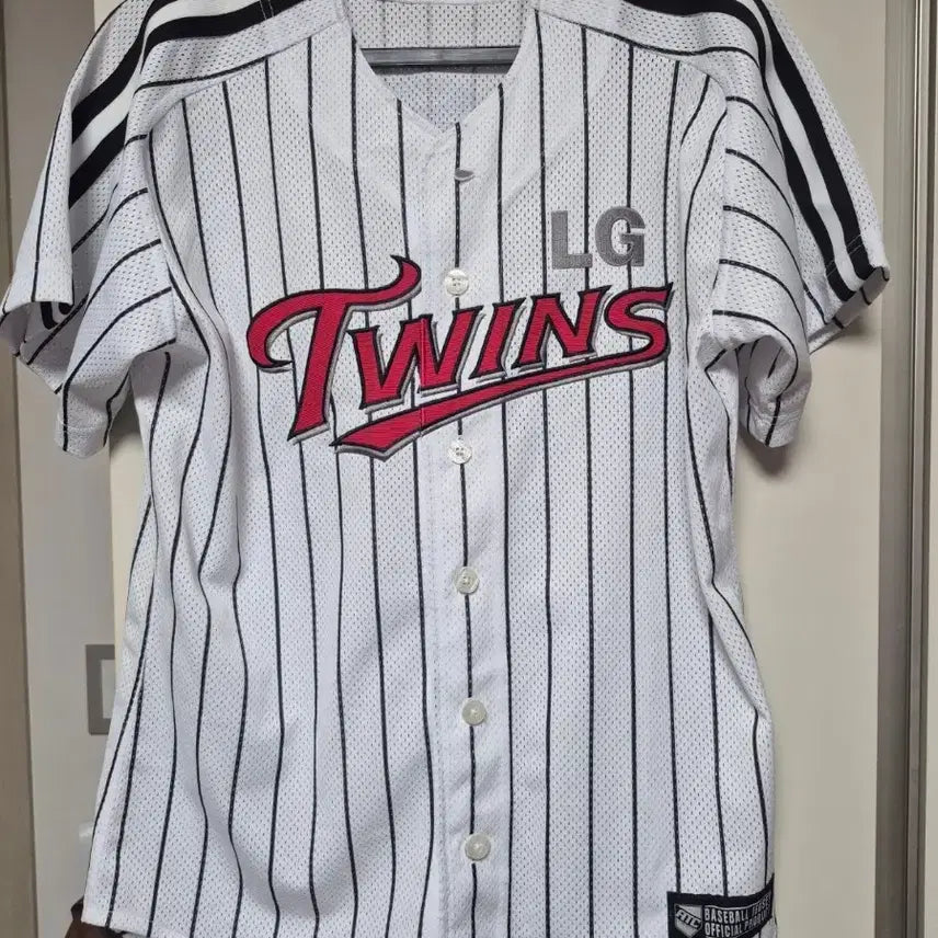 [BUNJANG] LG Twins Baseball Uniform Size 100 - Chae Eun-seong Marked / 엘지트윈스 유니폼 100사이즈 채은성 마킹 판매합니다