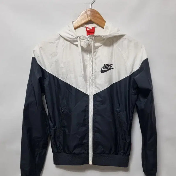 [BUNJANG] Nike Windrunner Jacket Size S / 나이키 윈드러너 바람막이 S