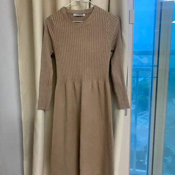 [BUNJANG] Ribbed Knit Midi Dress Beige / 골지 니트 원피스 베이지