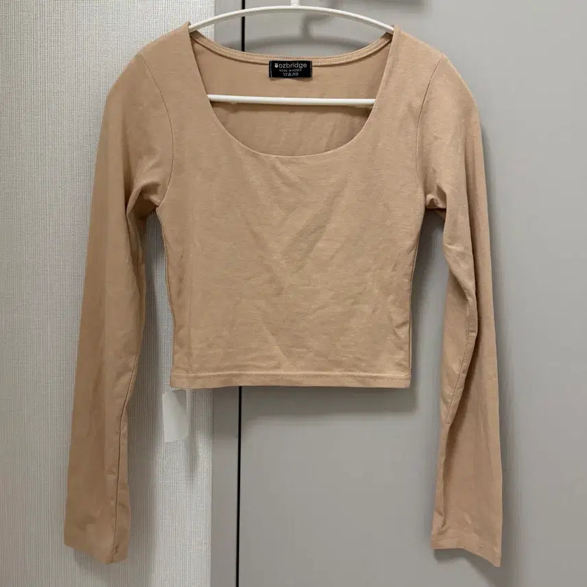 [BUNJANG] Basic Cropped Long Sleeve T-Shirt / 베이직 기본 크롭 긴팔 티