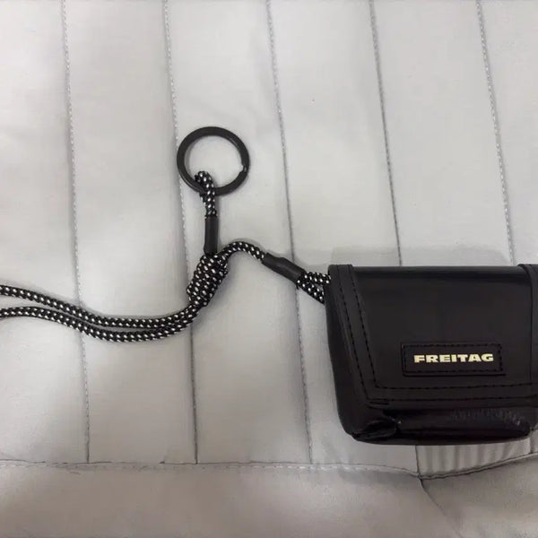 [BUNJANG] Freitag Mini Messenger Keyring / 프라디탁 미니 메신저