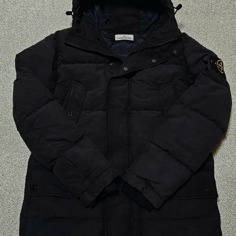 [BUNJANG] Stone Island Nylon Ripstop Black Down Padded Jacket M / [M 사이즈] 스톤아일랜드 나일론 립스탑 블랙 다운패딩