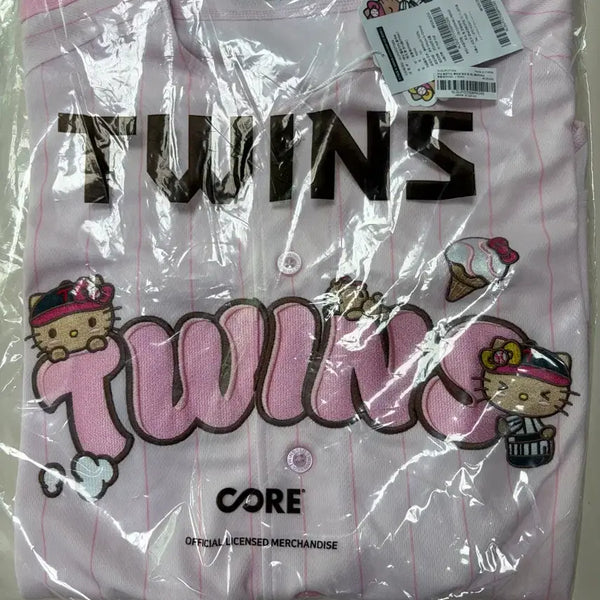 [BUNJANG] Hello Kitty x Twins Baseball Jersey / 헬로키티 트윈스 야구 유니폼 (S,M)
