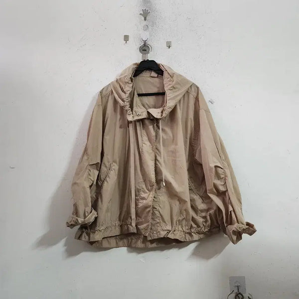 [BUNJANG] Beige Hooded Windbreaker Jumper / 바스락베이지색 후드 바람막이 점퍼