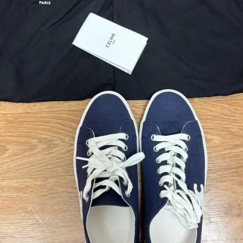 [BUNJANG] Celine Triomphe Sneakers Navy (Size 38) / (정품) 셀린느 스니커즈 (38)