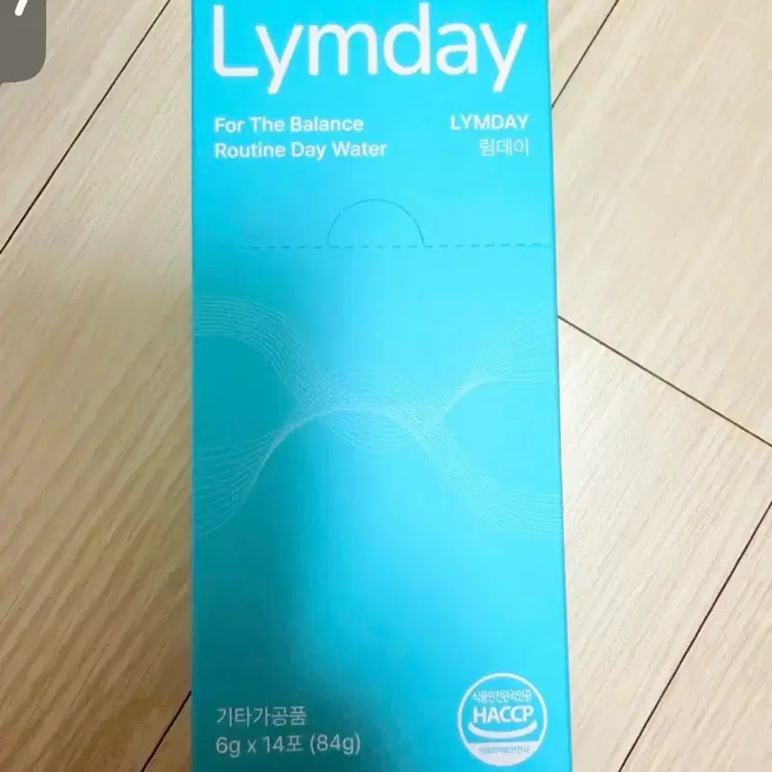 [BUNJANG] Limday Routine Day Water Stick (56 sticks) / 림데이 루틴 데이 워터 84g  56포