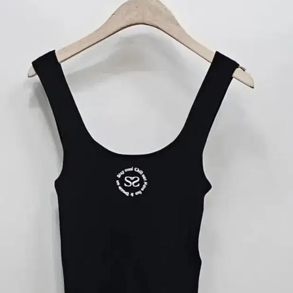 [BUNJANG] Sandro 21SS Rayon Knit Sleeveless Top Black / sandro 21SS 산드로 레이온 니트 슬리브리스 탑 / 여 1 (55) 블랙