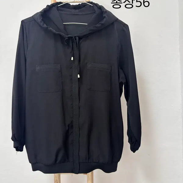 [BUNJANG] Black Hooded Windbreaker Jacket / 블랙 후드 바람막이