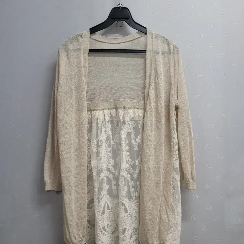 [BUNJANG] Lace Trim Cardigan Beige / 55~66)레이스 배색 가디건 베이지