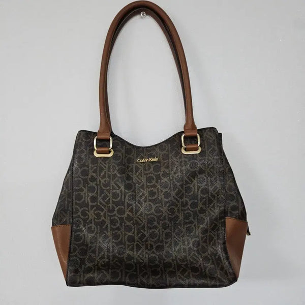 [BUNJANG] Calvin Klein Monogram Shoulder Bag / 캘빈클라인 모노그램 숄더백 급처