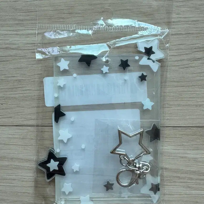 [BUNJANG] Unsealed Photocard Holder Bundle / 미개봉 아이돌 포카홀더 ㅅㅊㅇ스키즈 에이티즈 더보이즈 킥플립 하투하 아일릿 크래비티 투바투 엔하이픈 아이브 리센느 롱샷 트레저 라이즈 보넥도 엔위시 뉴진스 에스파 투어스 코르티스