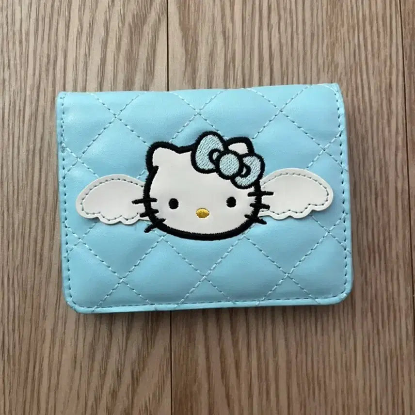 [BUNJANG] Sanrio Hello Kitty Quilted Wallet / 헬로 키티 퀼팅 반지갑 정품