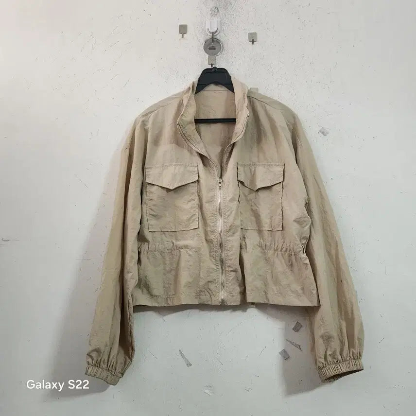 [BUNJANG] Beige Cropped Jacket / 베이지색 크롭 자켓