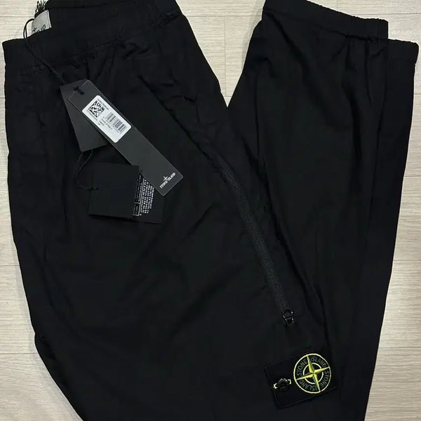 [BUNJANG] Stone Island Patch Cotton Track Pants / 스톤아일랜드 와펜패치 코튼 트랙팬츠 23ss 새상품