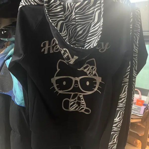[BUNJANG] Hello Kitty Zebra Jersey / 헬로키티 지브라 저지