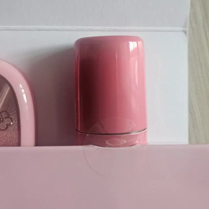 [BUNJANG] WAKEMAKE Water Glow Tint Caly Pink / 웨이크메이크 헬로키티 캘리핑크