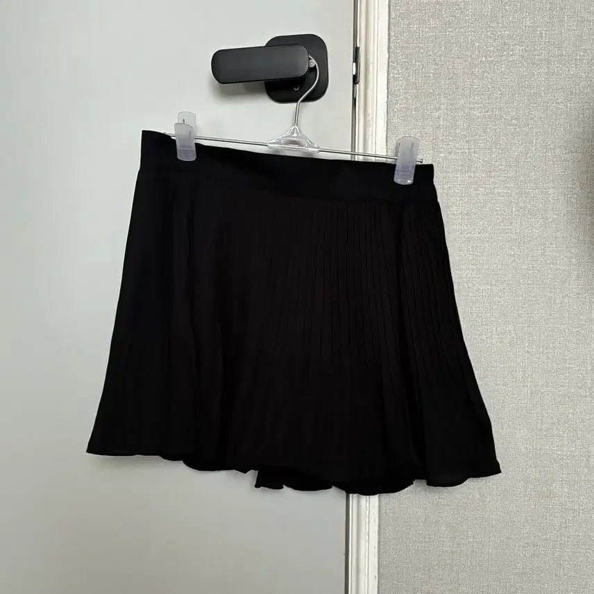 [BUNJANG] Black Tiered Mini Skirt Shorts / [새상품] 치마바지 캉캉스커트