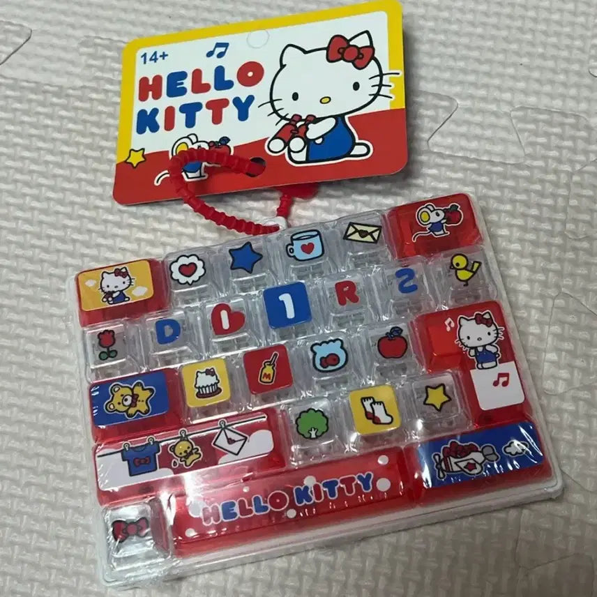 [BUNJANG] Hello Kitty 26-Keycap Large Keycap / 헬로키티 26구 대왕키캡
