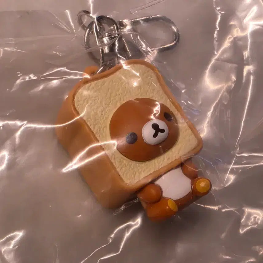 [BUNJANG] Rilakkuma Bread Keychain (Mint Condition) / 흠집없음)리락쿠마키링 cgv리락쿠마 식빵키링 리락쿠마식빵키링 리락쿠마식빵