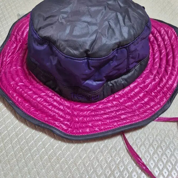 [BUNJANG] Treksta Padded Bucket Hat / 트렉스타 패딩 벙거지 모자 블그레이/퍼플/핑크