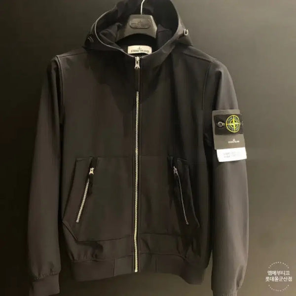 [BUNJANG] Stone Island Soft Shell Jacket / 스톤아일랜드 소프트쉘