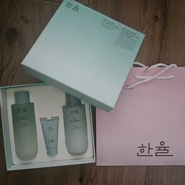 [BUNJANG] Hanyul Pure Artemisia Calming Set / 한율 어린쑥 진정세트