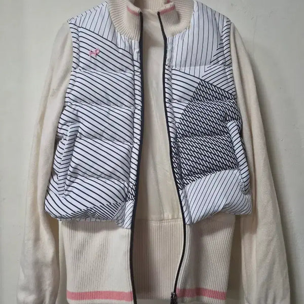 [BUNJANG] Heal Creek Goose Down Padded Vest Knit Set / Heal Creek 골프웨어 거위솜털 패딩 조끼 니트 세트