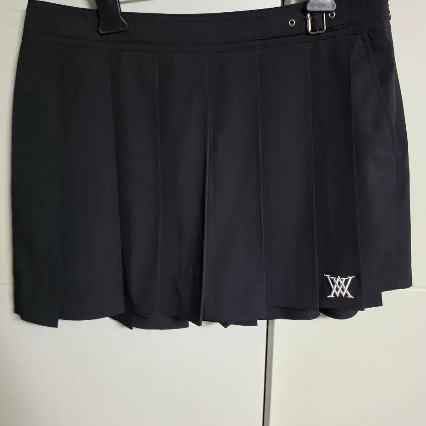 [BUNJANG] Anew Black Pleated Skirt Large / 어뉴  블랙 플리츠 스커트  라지 L