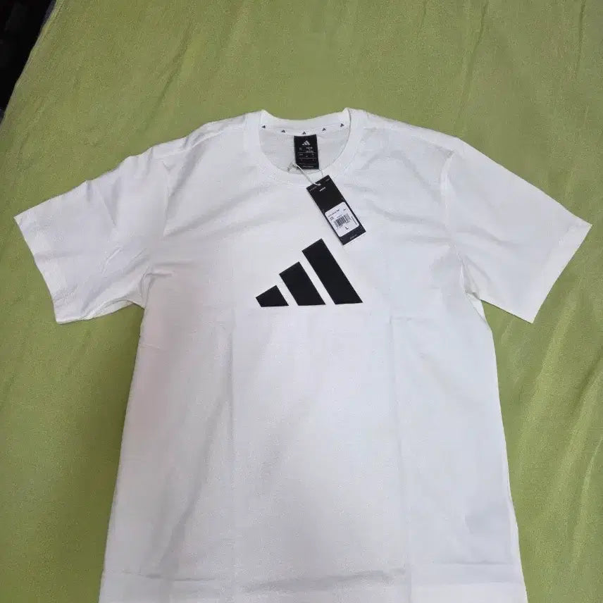 [BUNJANG] Adidas Three-Stripes T-Shirt / 아디다스 삼선 티셔츠 새제품