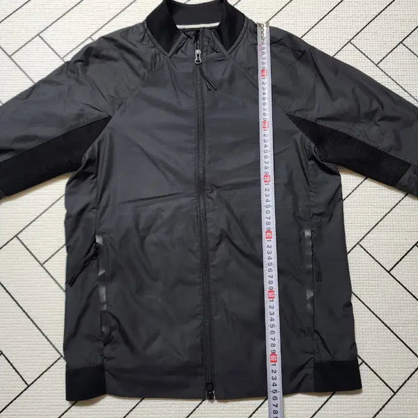 [BUNJANG] Nike Tech Hypermesh Varsity Jacket (Size 95) / 나이키테크하이퍼메쉬바시티재킷(95)
