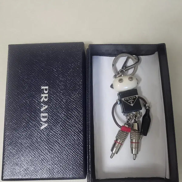 [BUNJANG] Prada Robot Charm / 프라다 로봇 키링 1 정품