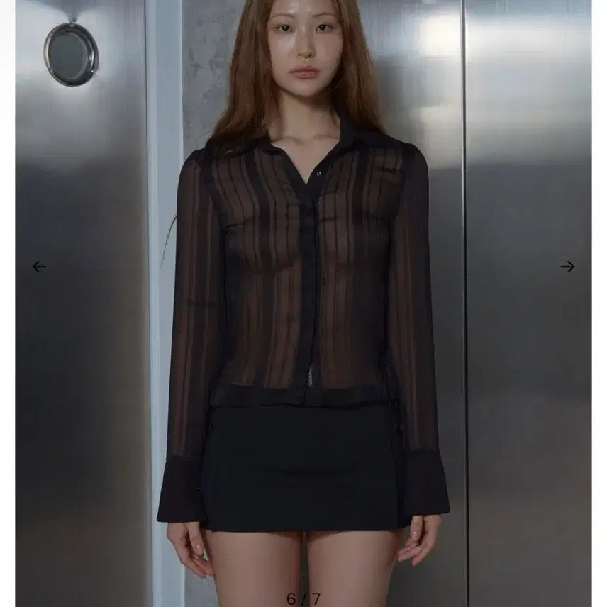 [BUNJANG] Kim Seoul Shear Texture Blouse Black / 킴서울 시어 텍스처 블라우스 블랙